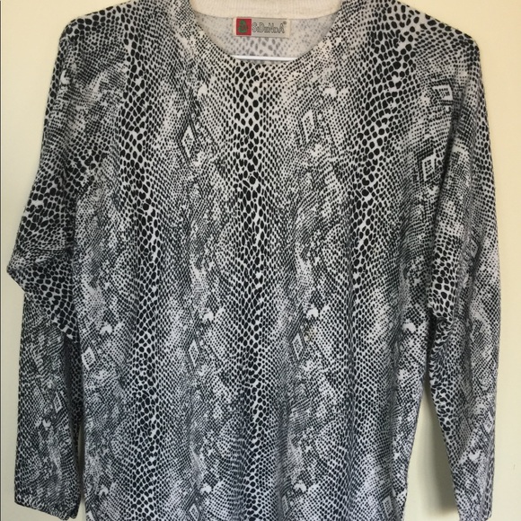 Black & white phyton print top Long sleeves L - XL - Picture 5 of 5
